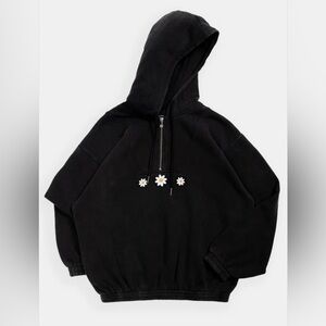 Ghanda Vintage Black Hoodie with Daisy Embroidery